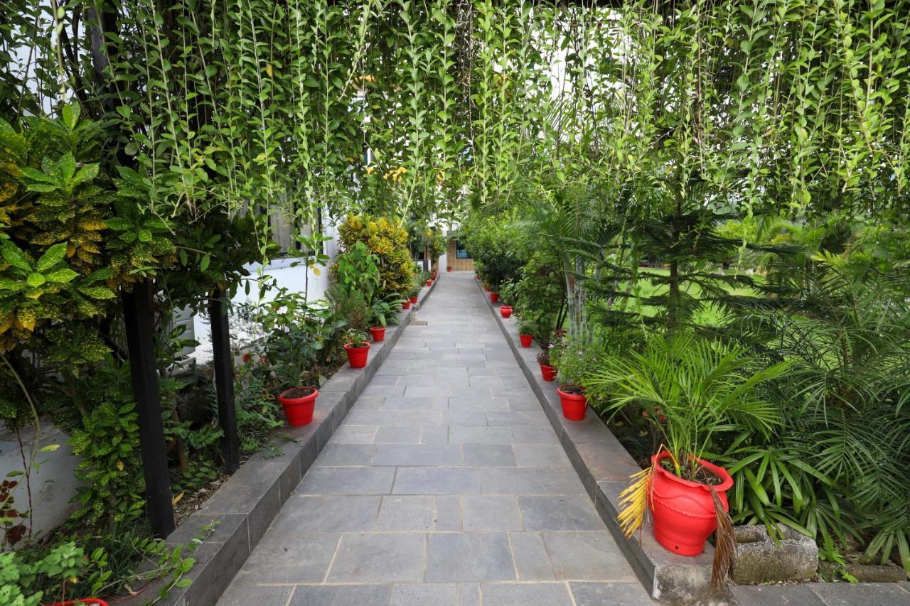 Siddhartha Riverside Resort, Chumlingtar Makaising エクステリア 写真